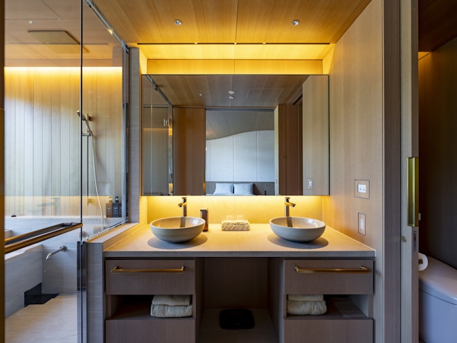 Shigeru Ban Superior 4F