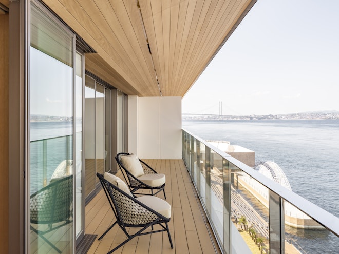 Shigeru Ban Royal Suite - Terrace