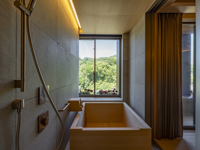 Superior 4F - Bathroom