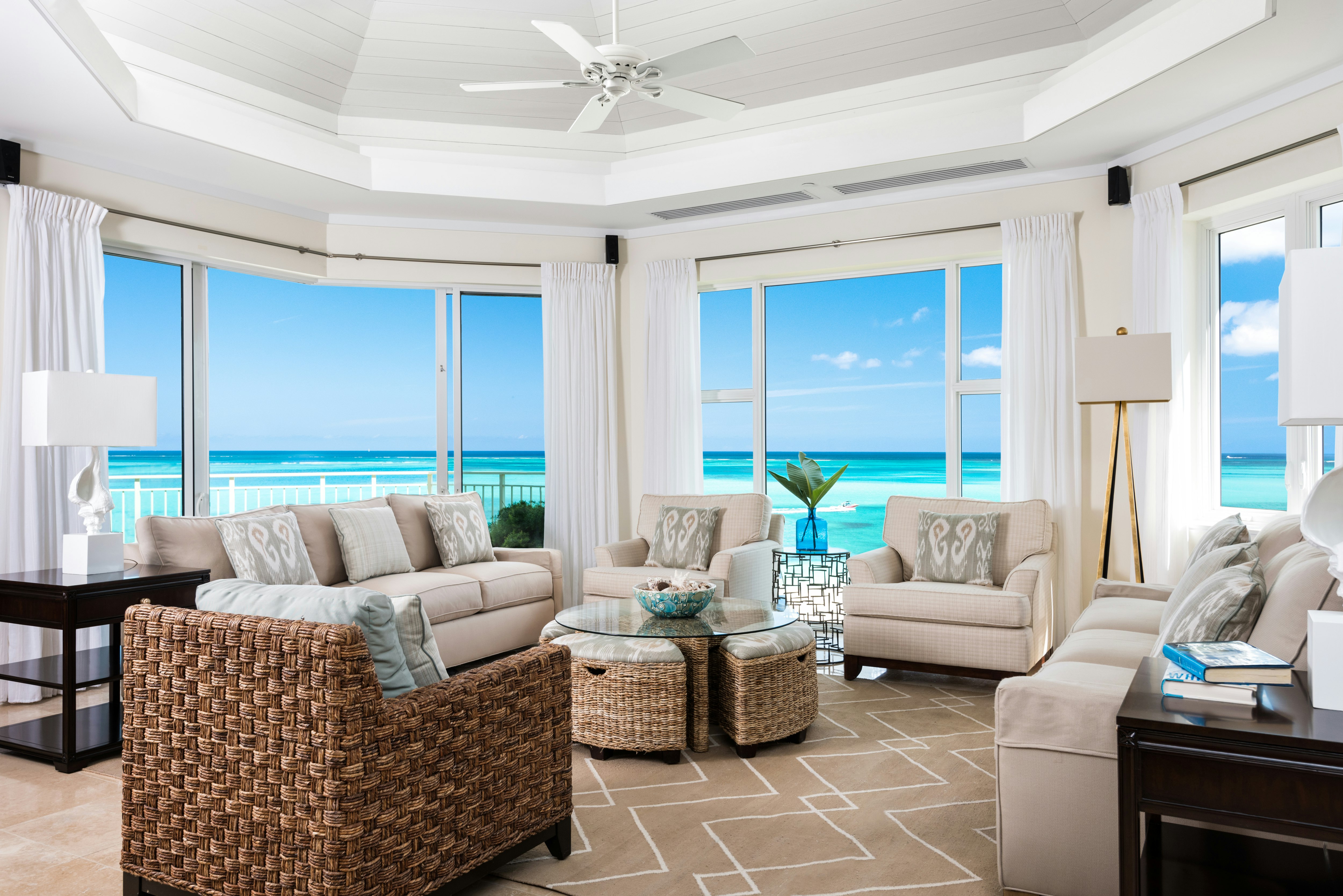 Premier Ocean Front 3 Bedroom Suite - Living Area