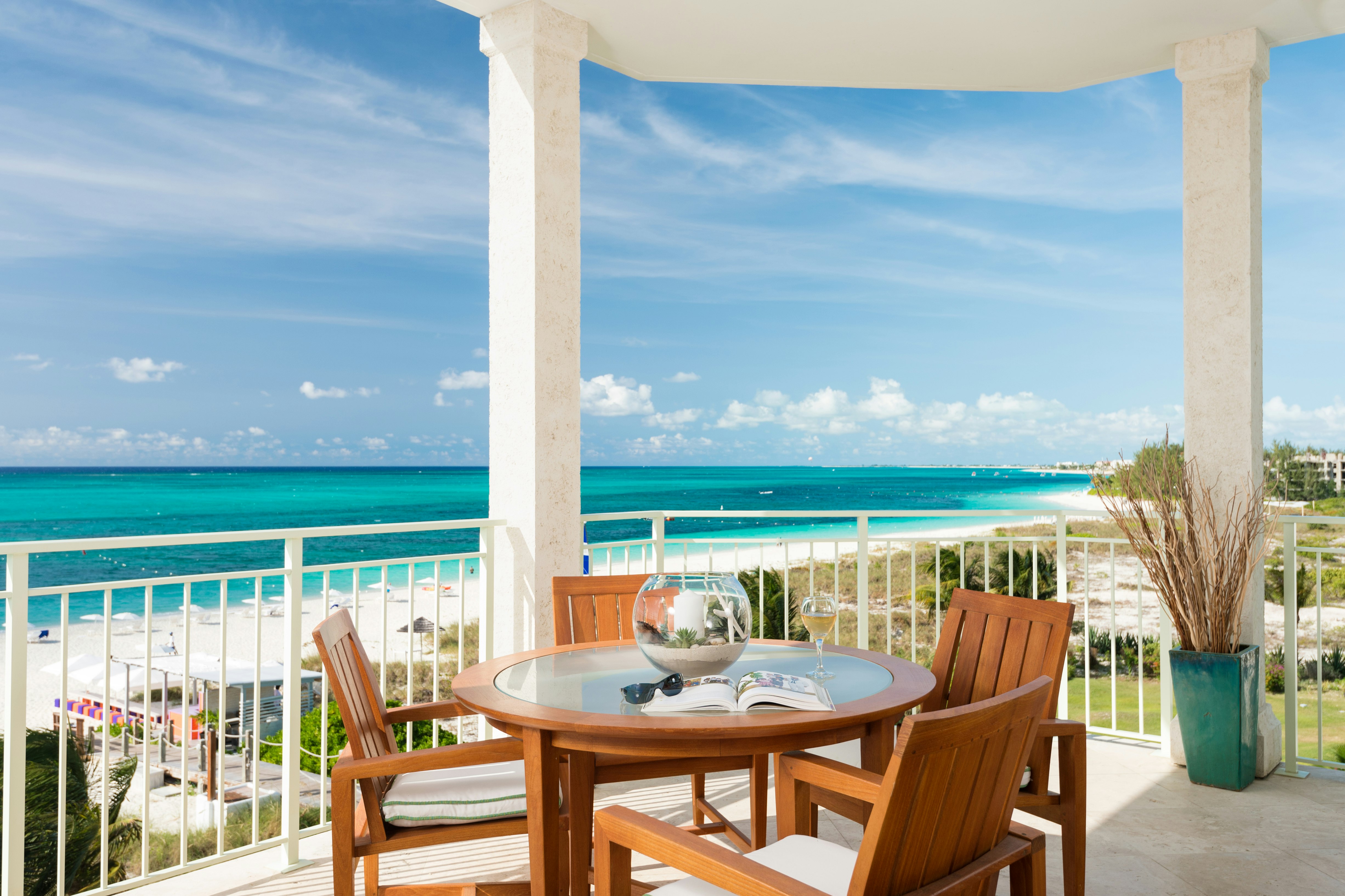 Ocean Front Luxury 1 Bedroom Suite - Terrace