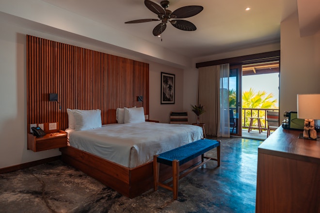 Deluxe Room Ocean View - Bedroom