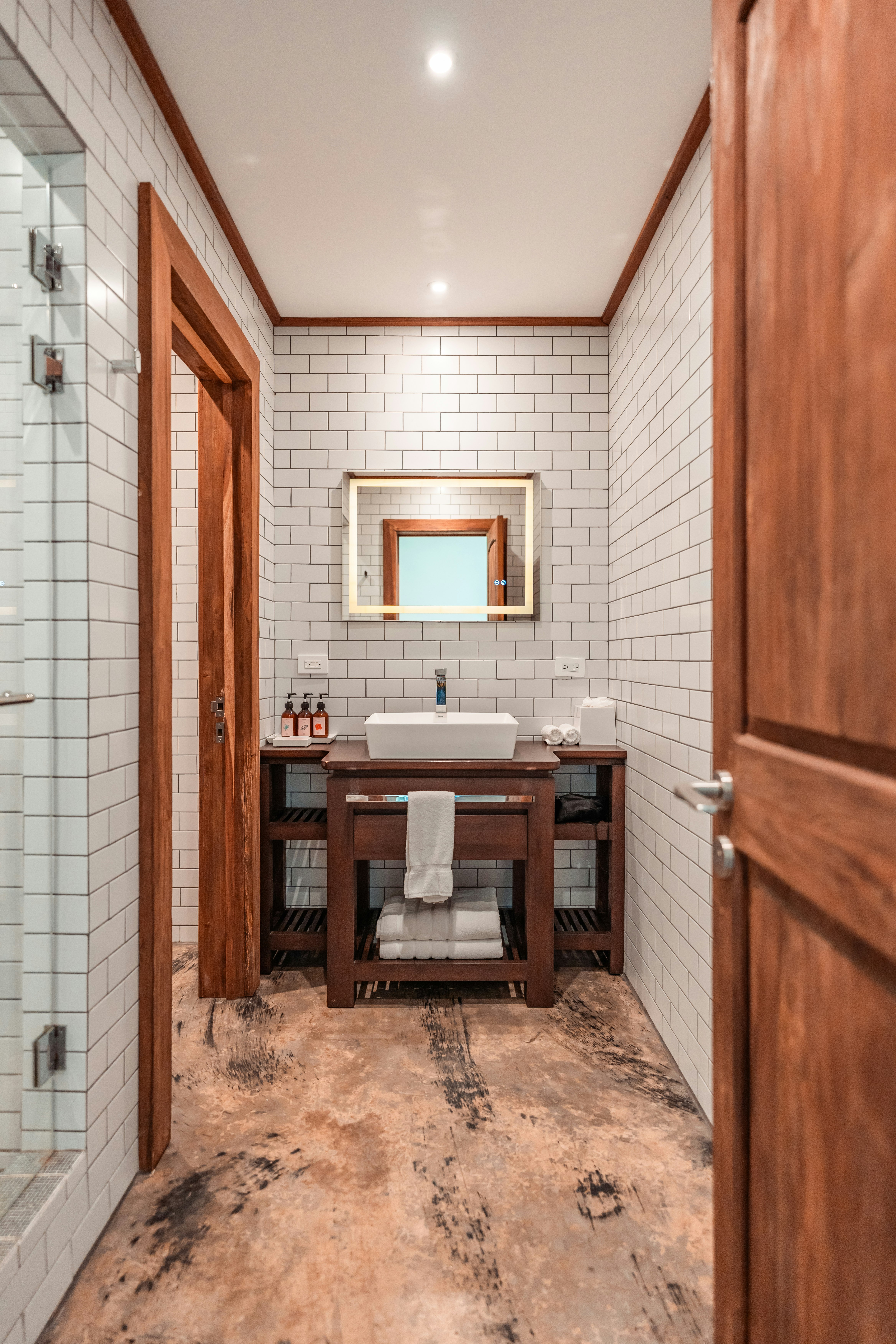 Deluxe Room Ocean View - Bathroom