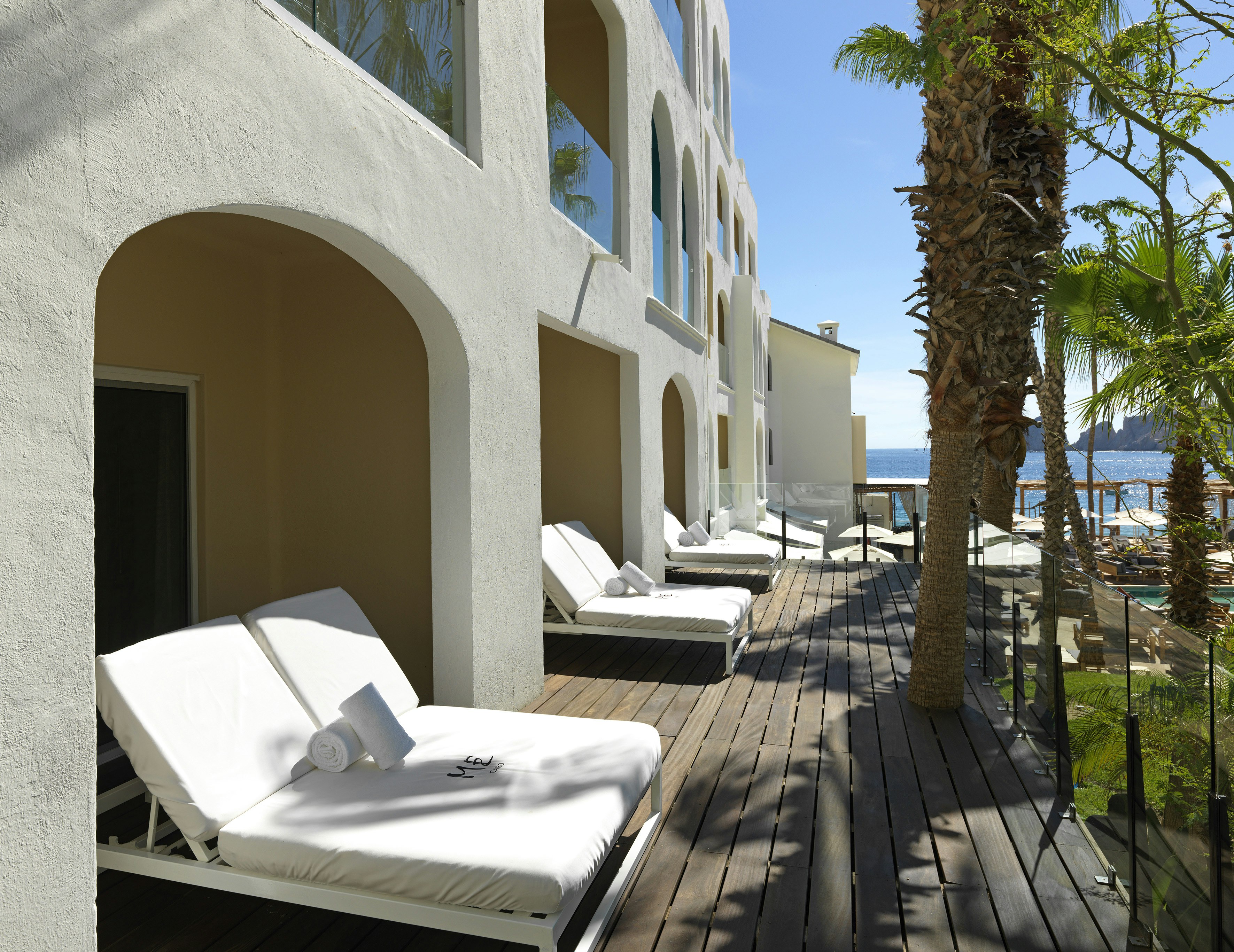 Superior ME+ with Deck - Deck