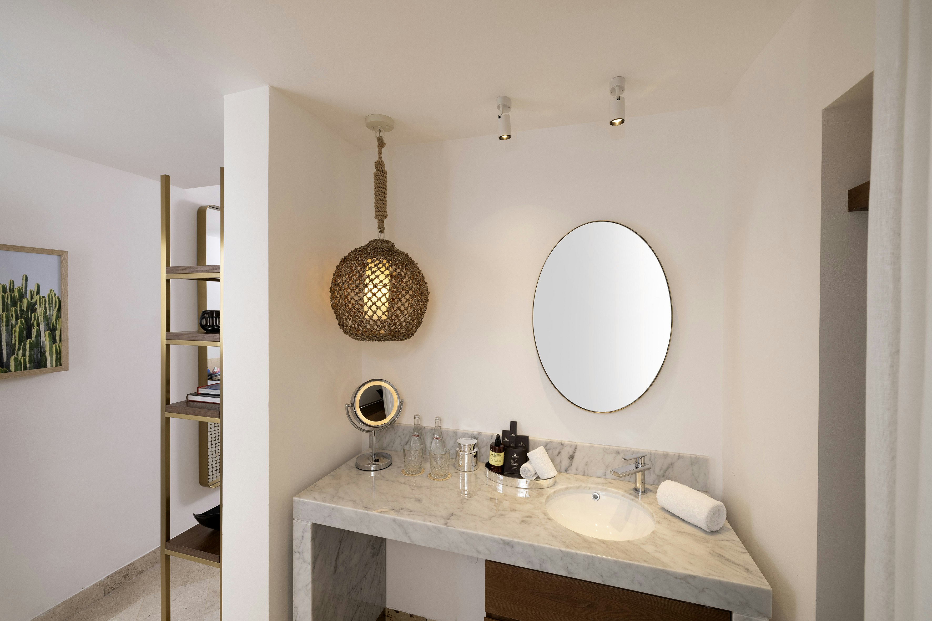 Always ME - Bathroom