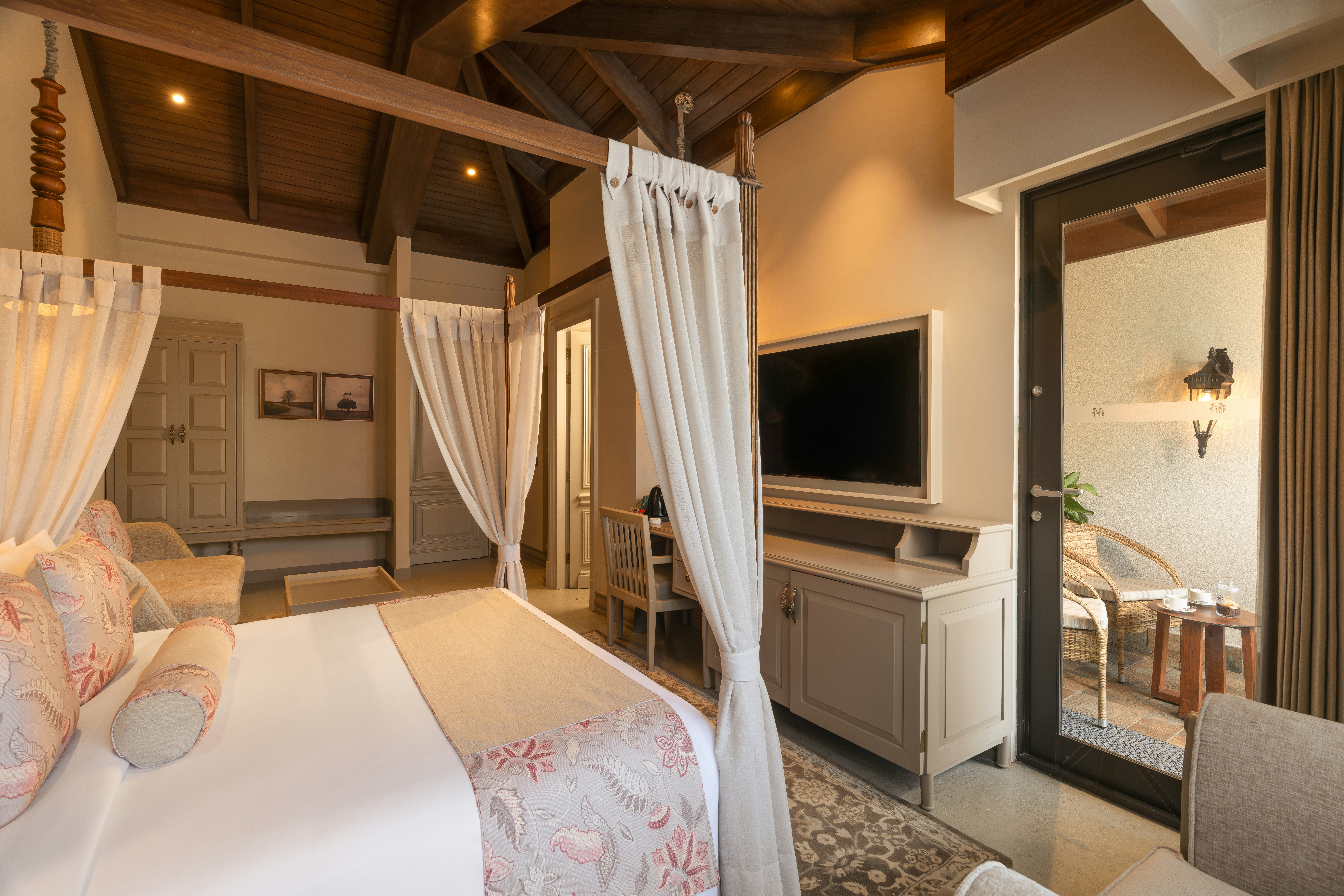 Executive Room - Bedroom