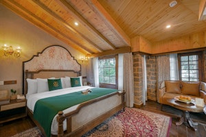 Classic Room - Bedroom