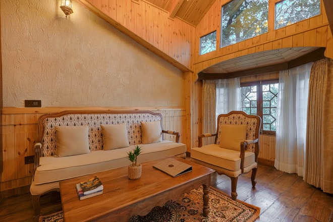 Executive Suite - Living Area