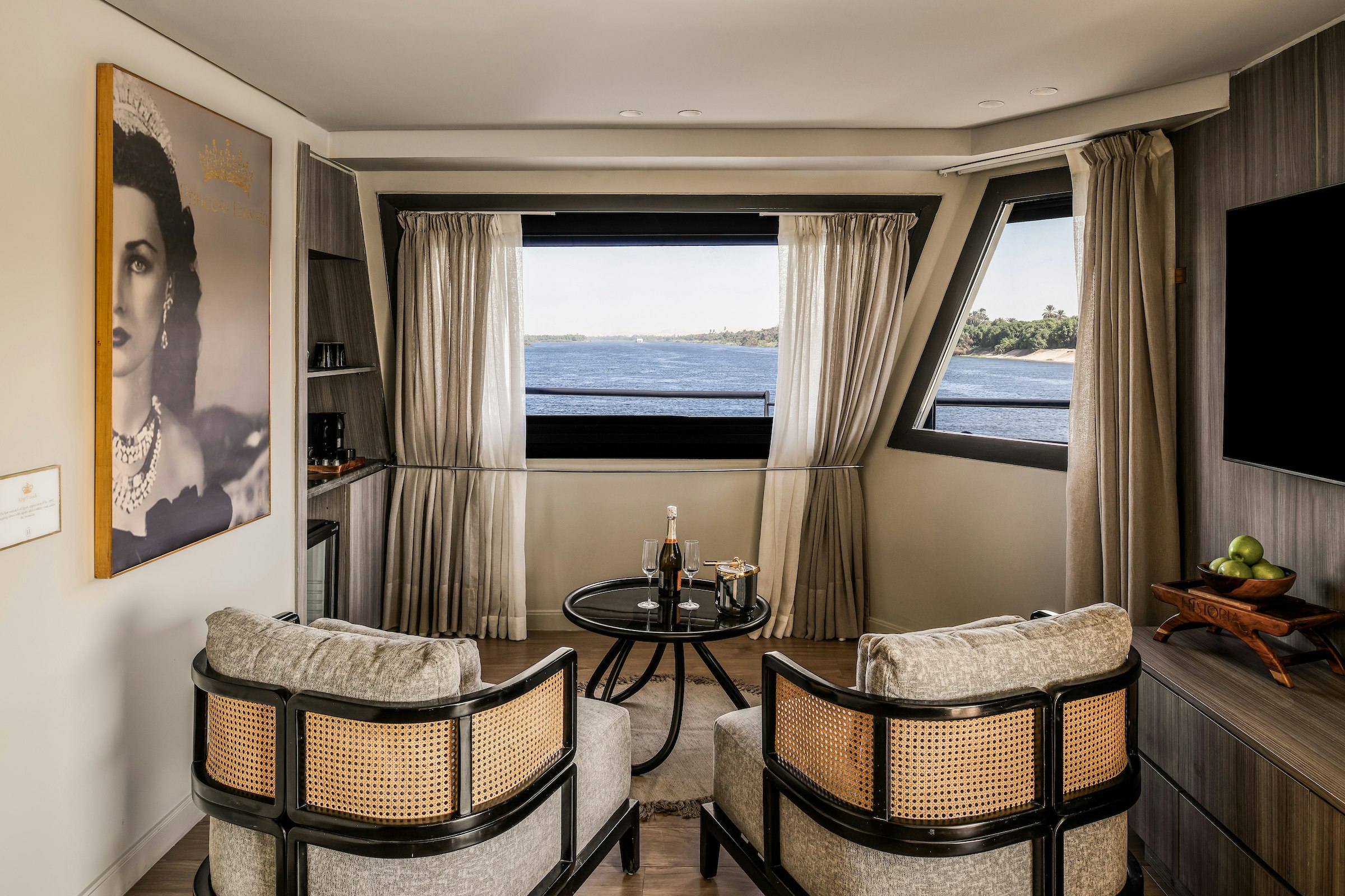 Royal Suite - Living Area