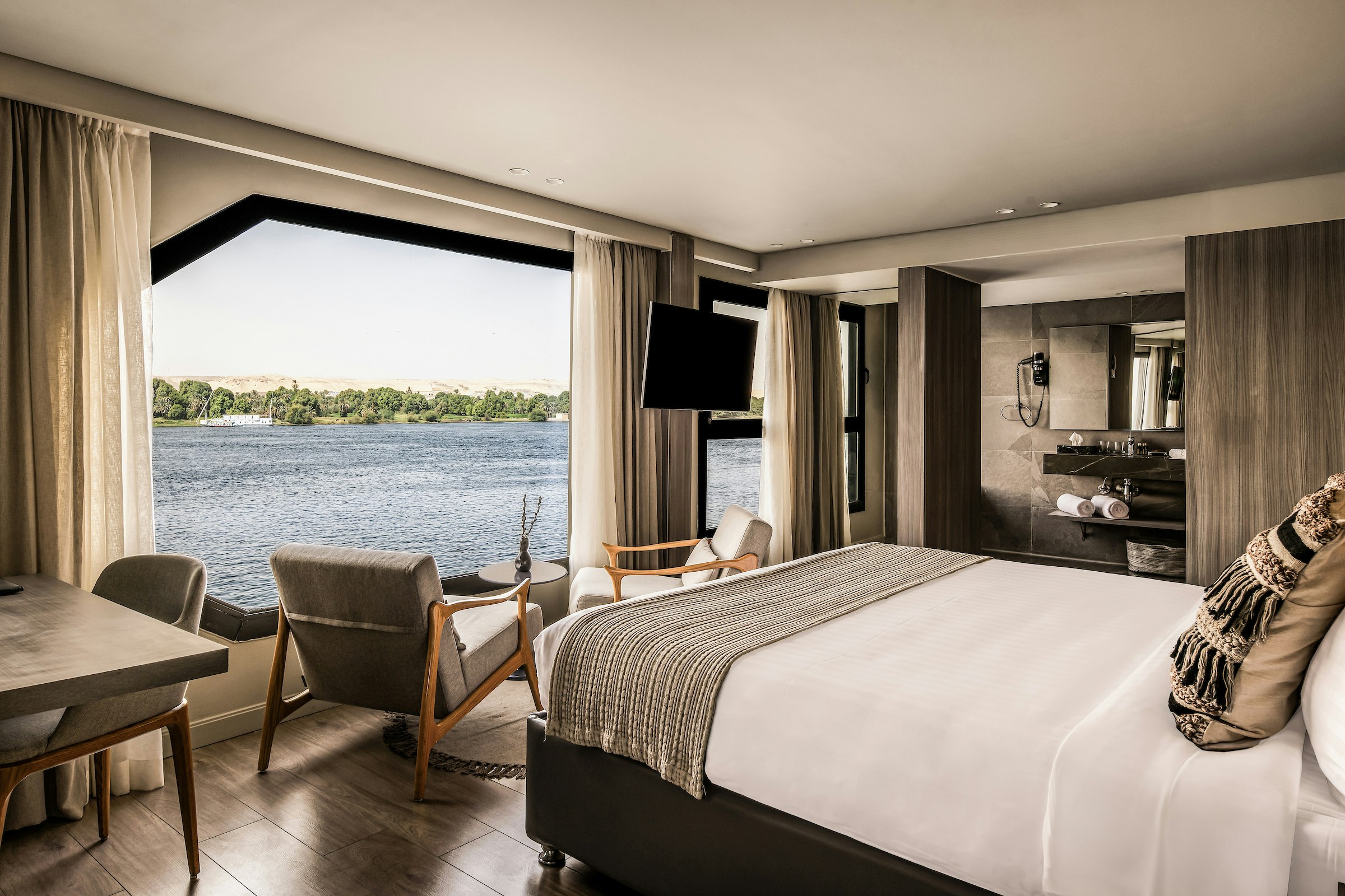 Royal Suite - Bedroom