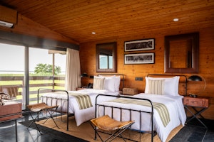 Safari Room with Balcony - Bedroom
