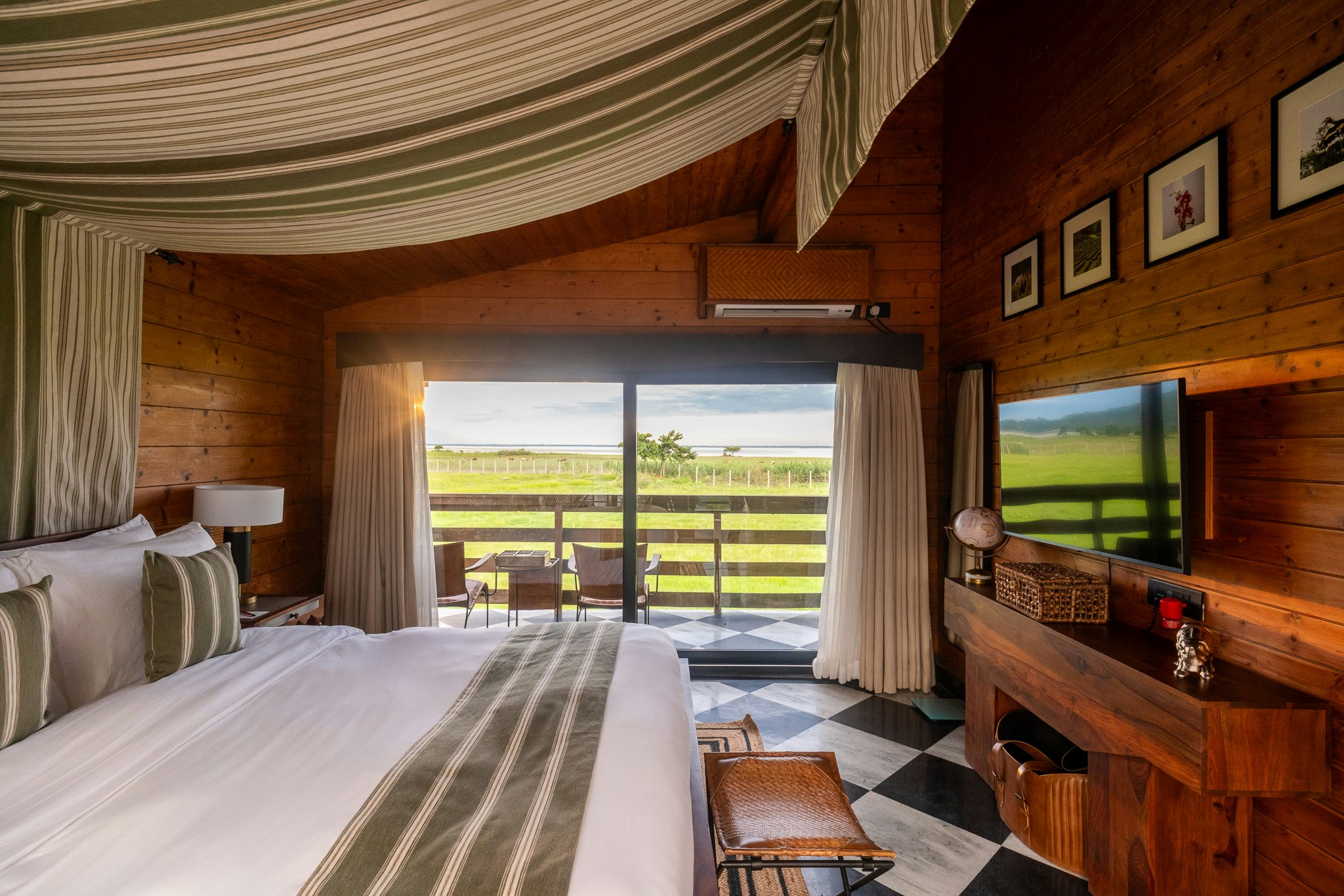 Tea Garden - Bedroom