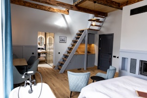 New Yard Gallery Loft - Bedroom