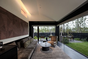 Courtyard Suite - Living Area