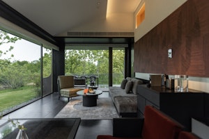 Courtyard Suite - Living Area