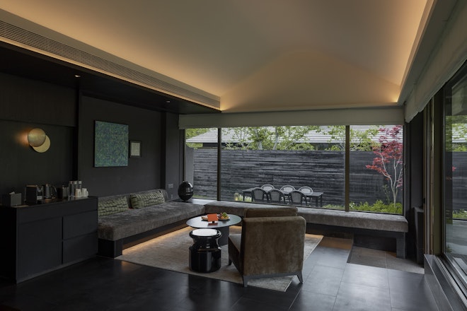 Courtyard Pavilion-A - Living Area