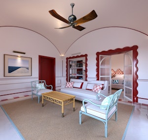 Queen Victoria Suite - Living Area