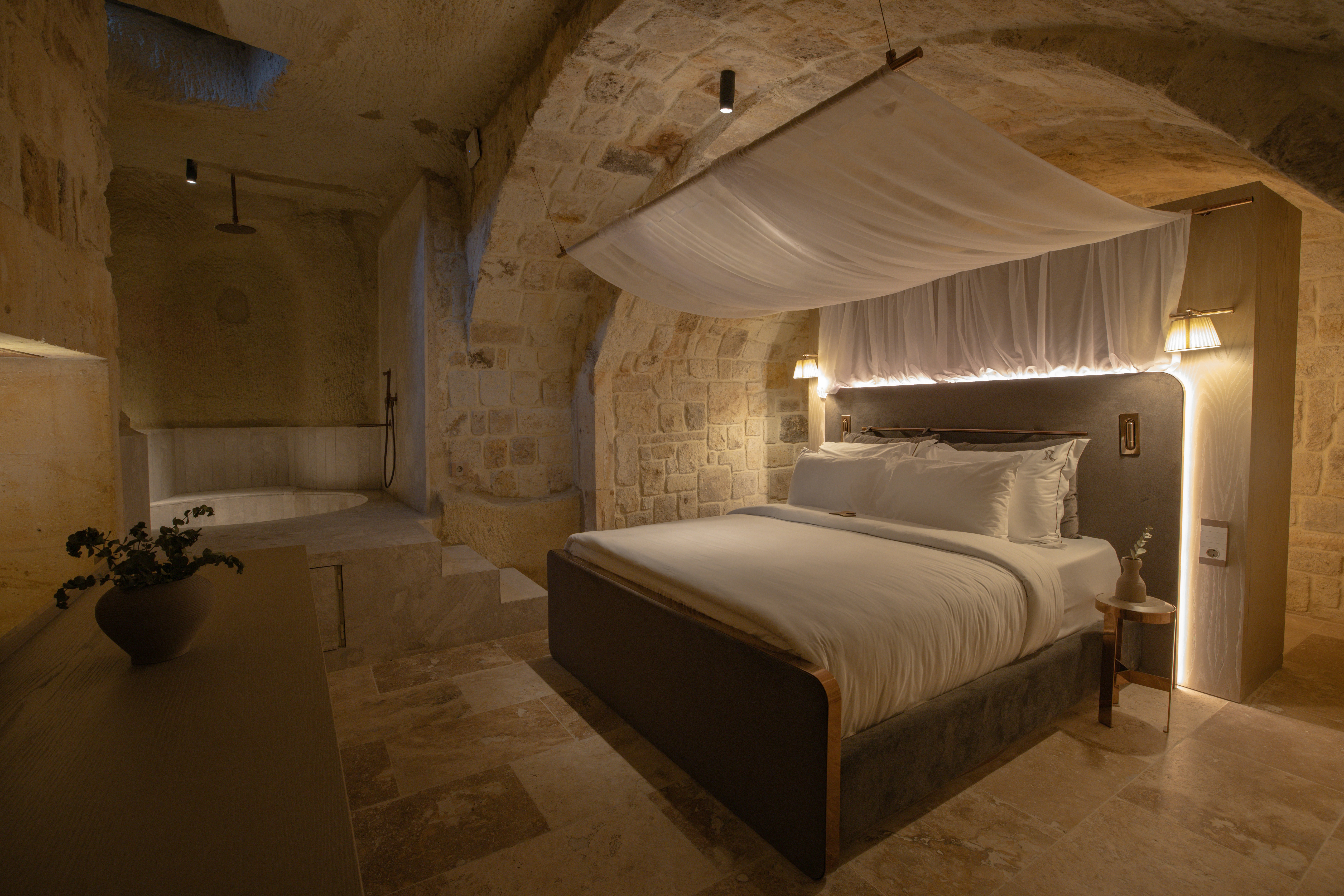 Hideaway Duplex Suite - Bedroom