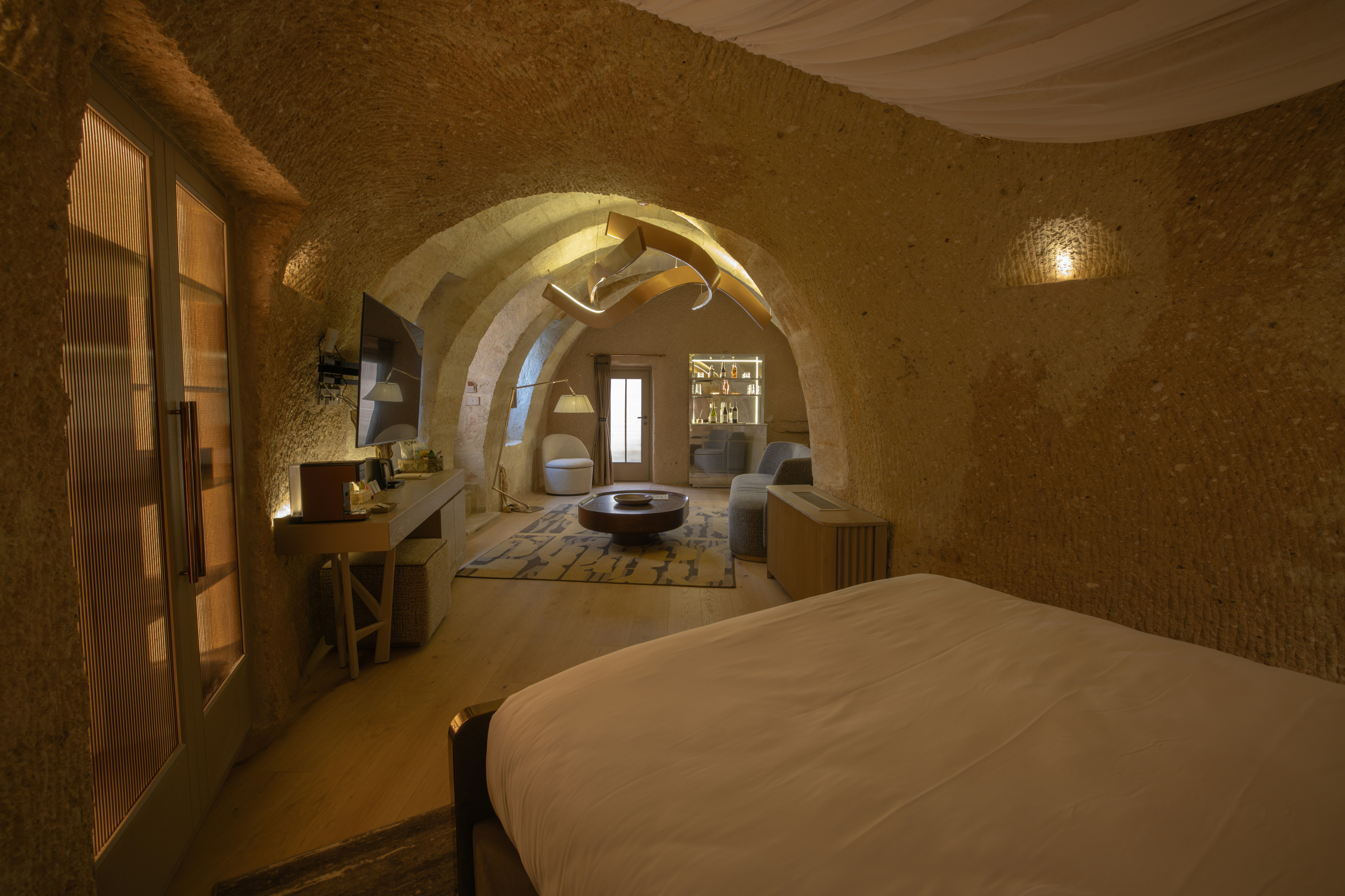 Moonscape Suite - Bedroom