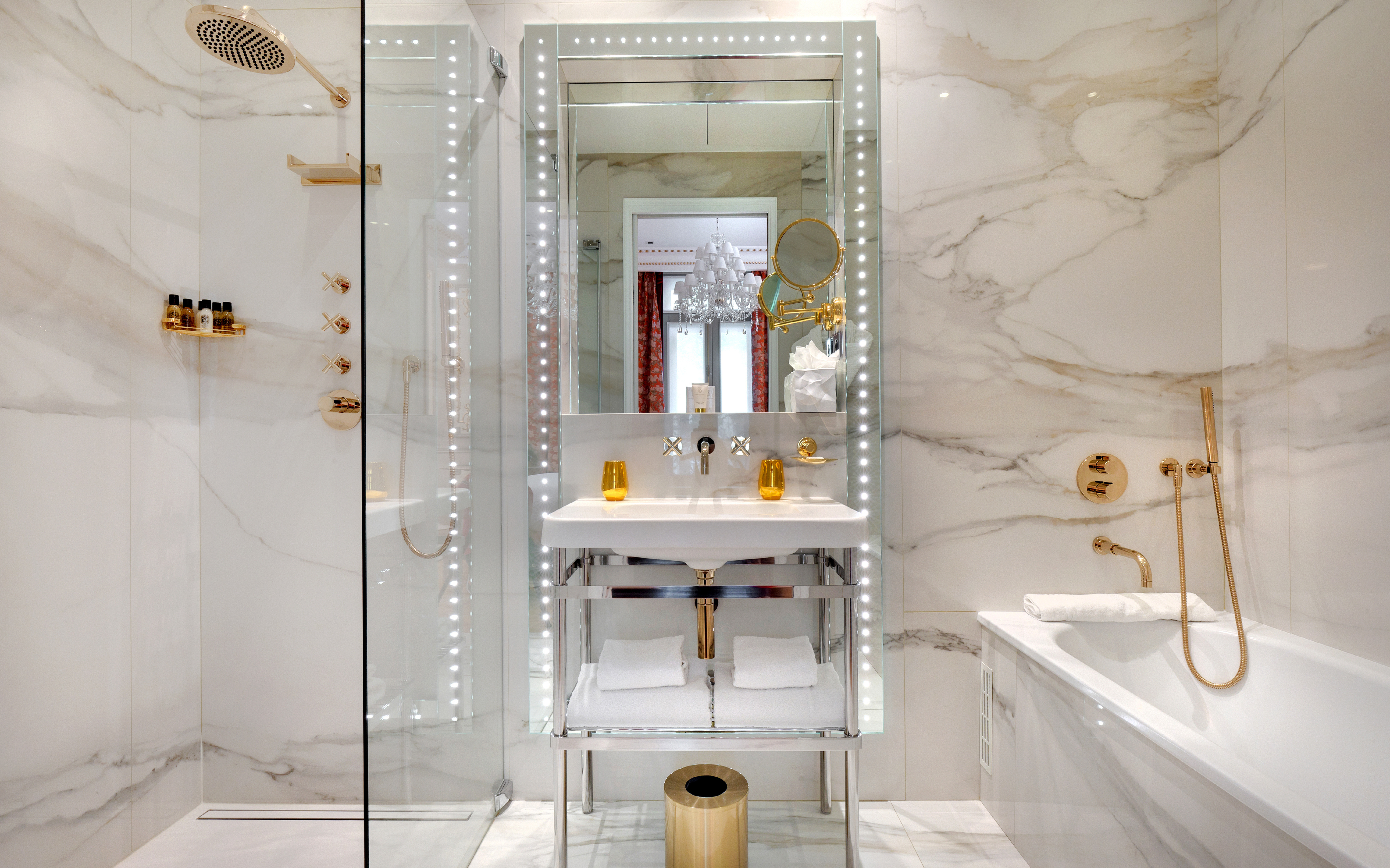 Baron Haussmann Suite - Bathroom