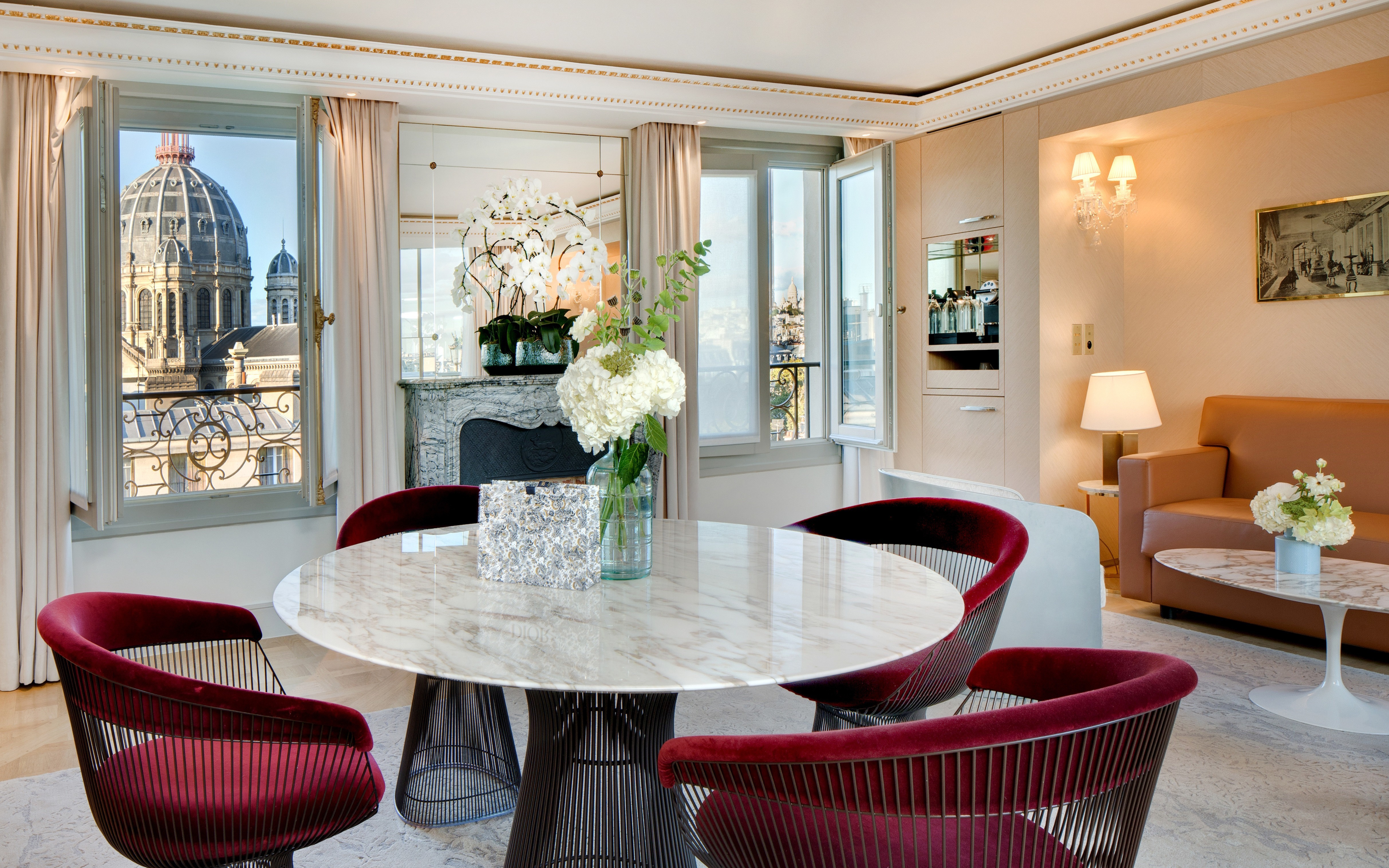 Bowmann Penthouse Suite - Dining Area