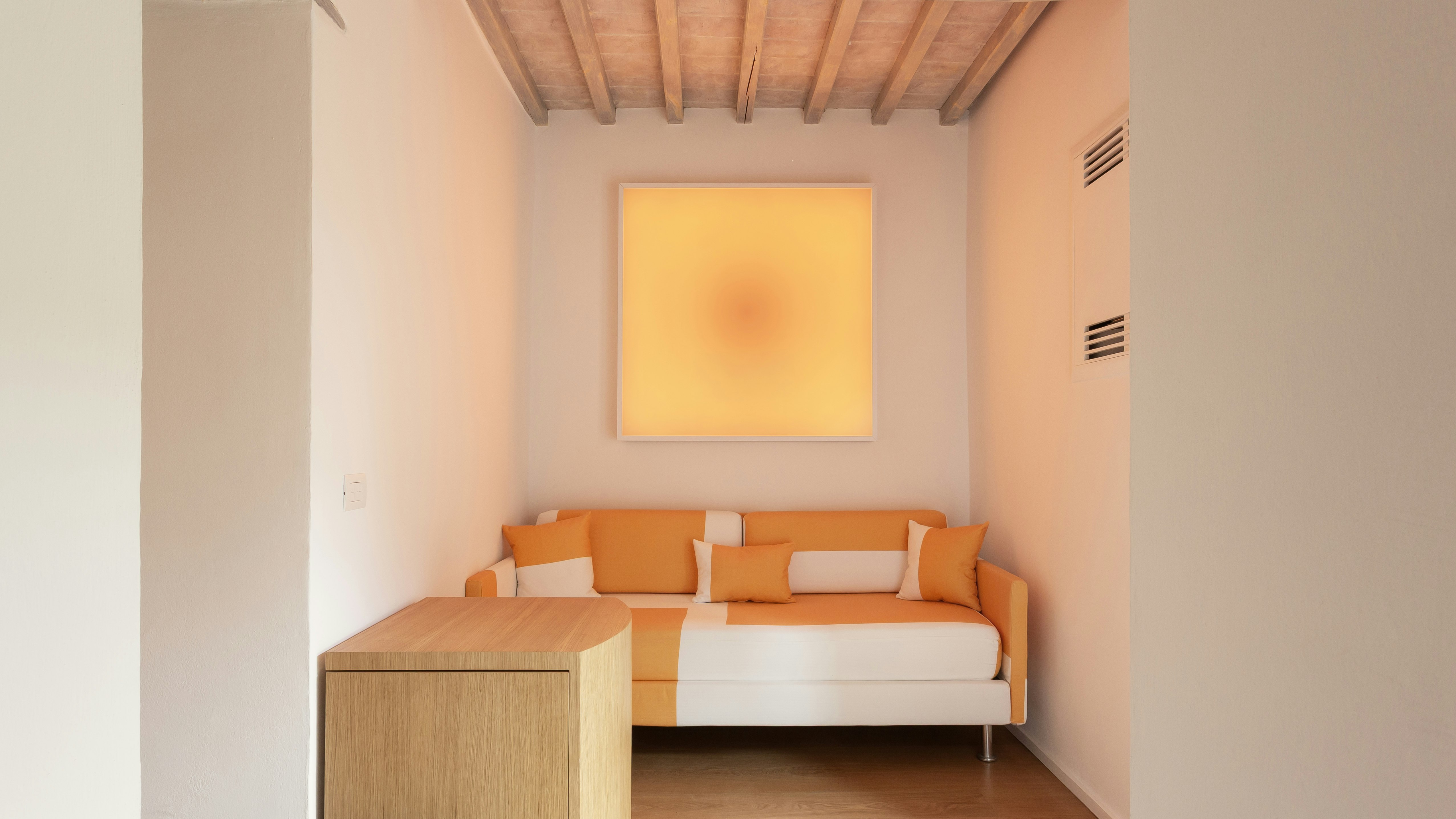 Premier Garden - Living Area