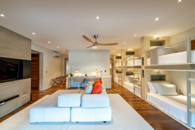 Bunk Bedroom - Bedroom & Living Area
