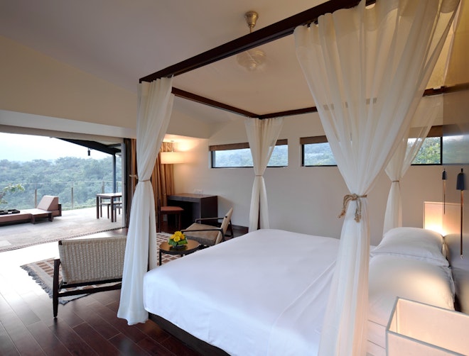 King Forest Villa - Bedroom