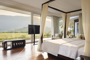 Grand Residence - Bedroom