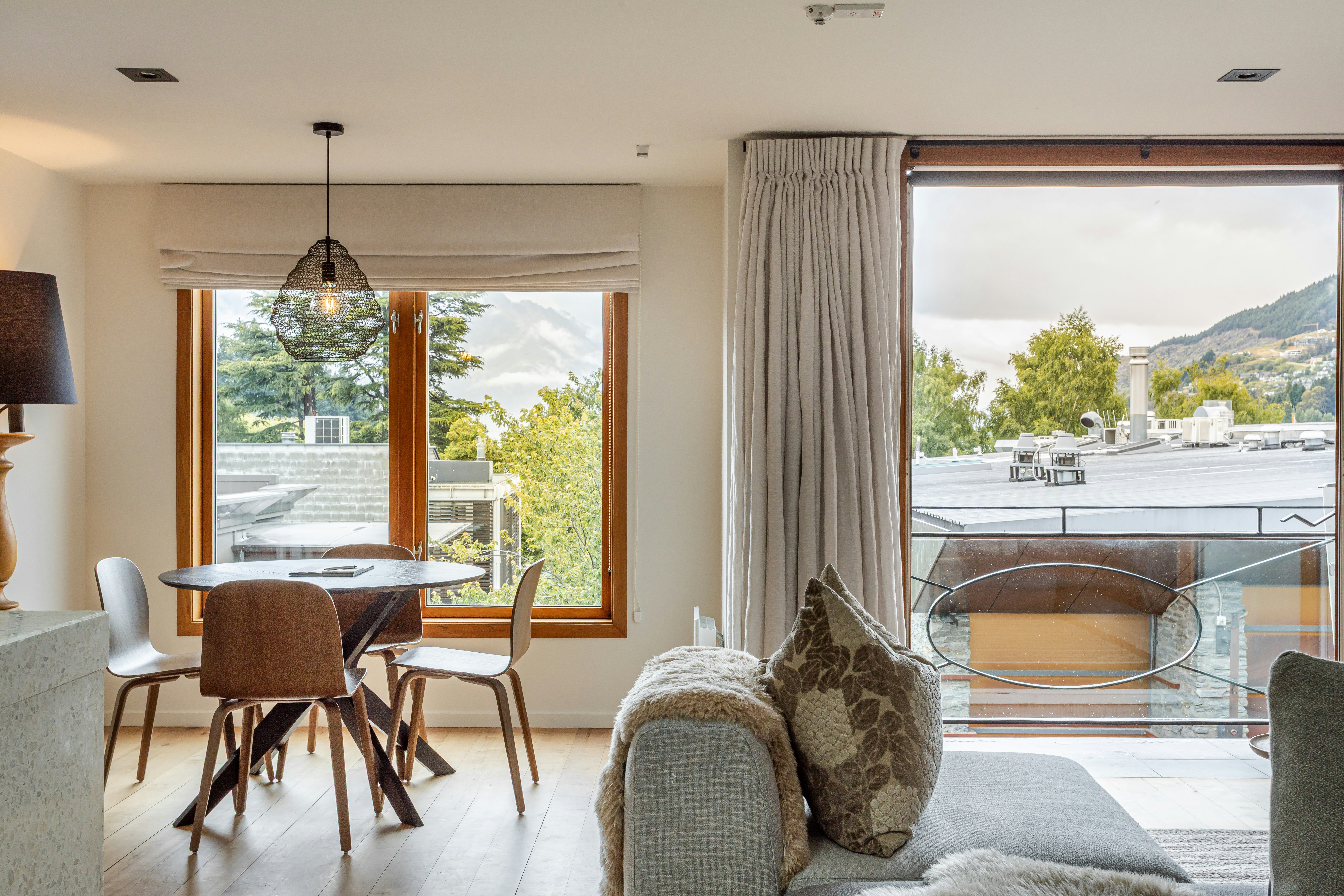 Spire Deluxe Apartment - Living Area