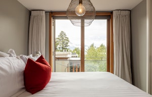 Spire Deluxe Apartment - Bedroom