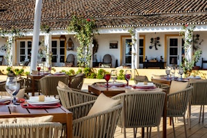 Terrace Lounge