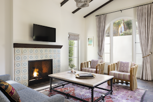 San Jacinto Villa - Living Area