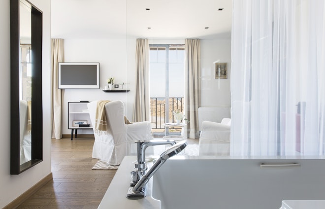 Suite - Living Area
