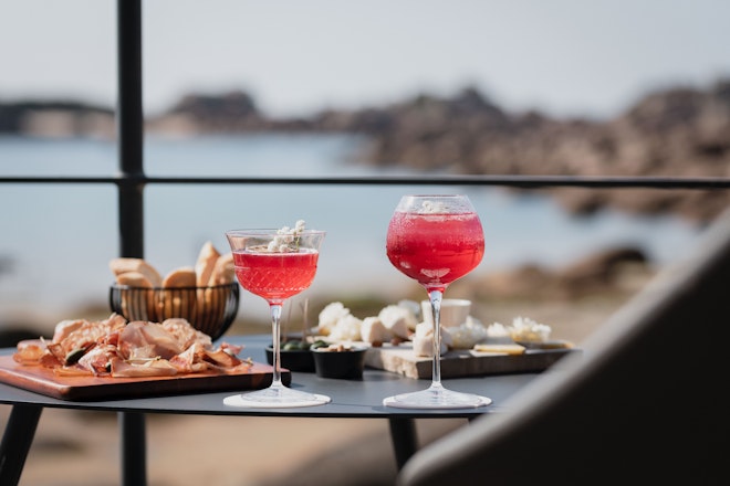 Terrace Dining