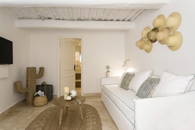 Suite - Living Area