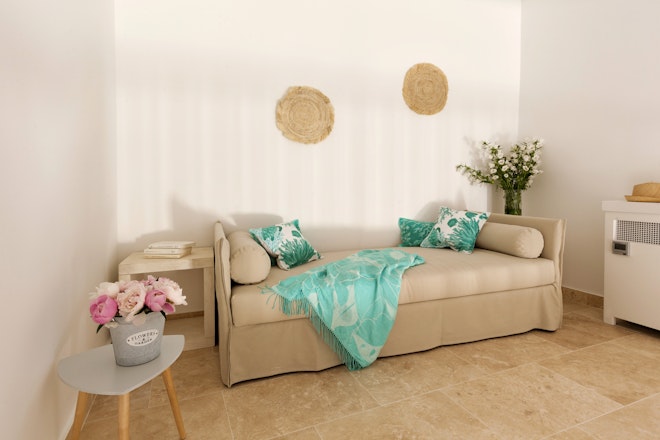 Junior Suite - Living Area