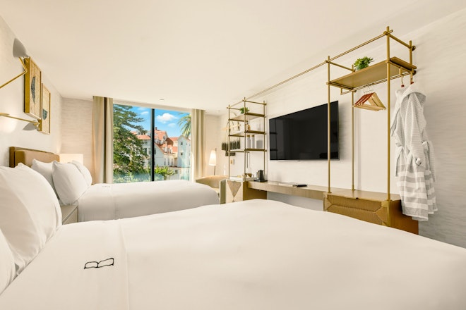 Premium Queen Queen/ADA - Bedroom