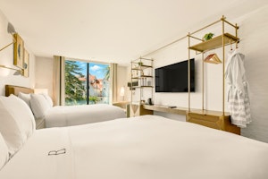Premium Queen Queen/ADA - Bedroom