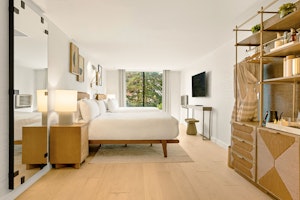 Premium Queen Queen/ADA - Bedroom