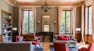 Castle - Lounge