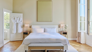 Corner Junior Suite - Bedroom