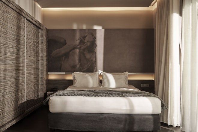 Essence Retreat - Bedroom