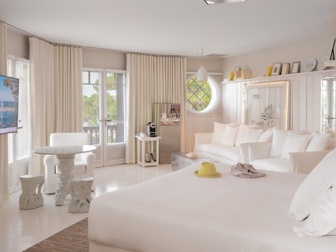 Junior Suite - Bedroom