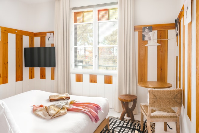 Classic Room - Bedroom