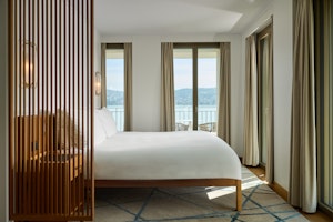 Panorama Junior Suite with Balcony - Bedroom