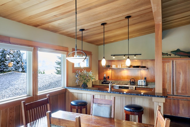 Steelhead Suite - Kitchen