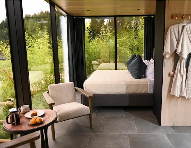 River View Glass Cabin - Bedroom