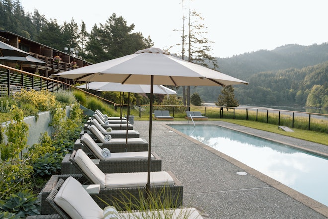 Main Lodge - Pool