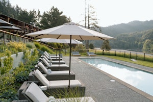 Main Lodge - Pool